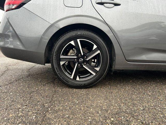 Photo of 2024 Gun Metallic Nissan Sentra