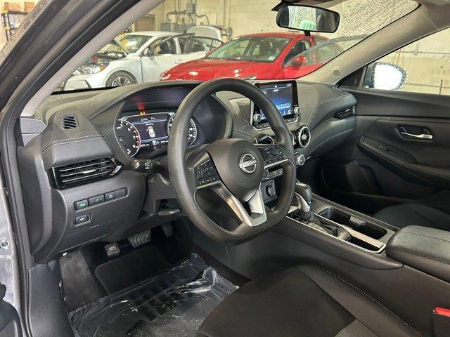 Photo of 2024 Gun Metallic Nissan Sentra