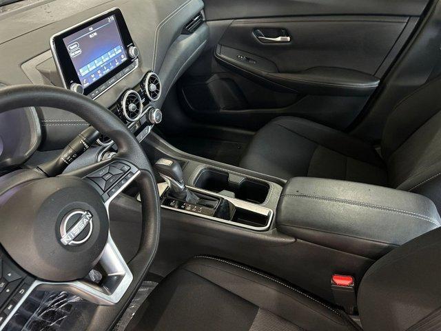 Photo of 2024 Gun Metallic Nissan Sentra