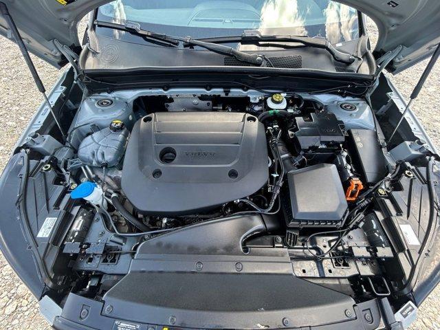 Photo of 2024 Gray Volvo XC40