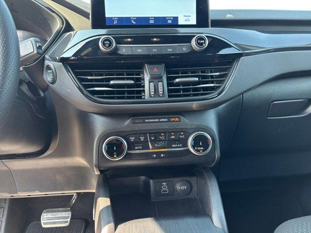 Photo of 2024 Gray Ford Escape