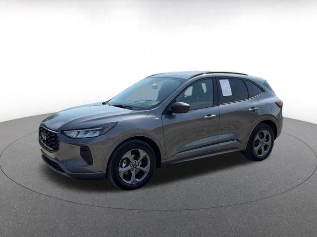 Photo of 2024 Gray Ford Escape
