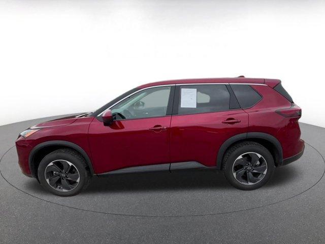 Photo of 2024 Scarlet Ember Tintcoat Nissan Rogue