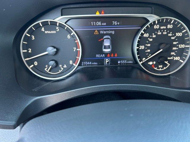 Photo of 2024 Garnet Pearl Me Nissan Altima