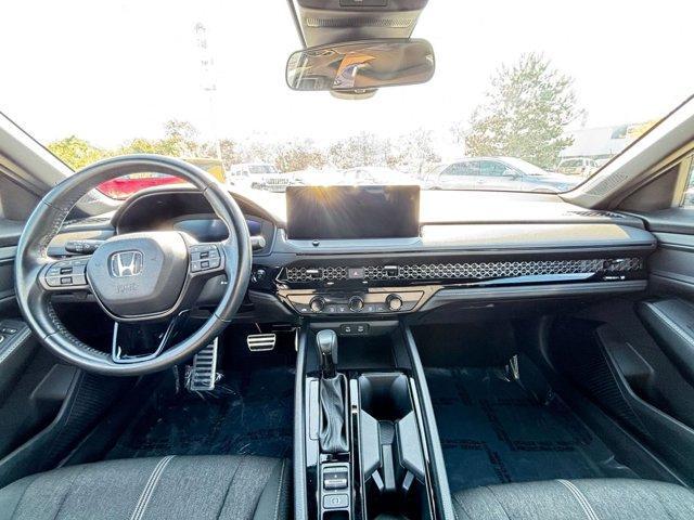 Photo of 2024 Silver Honda Accord Hybrid