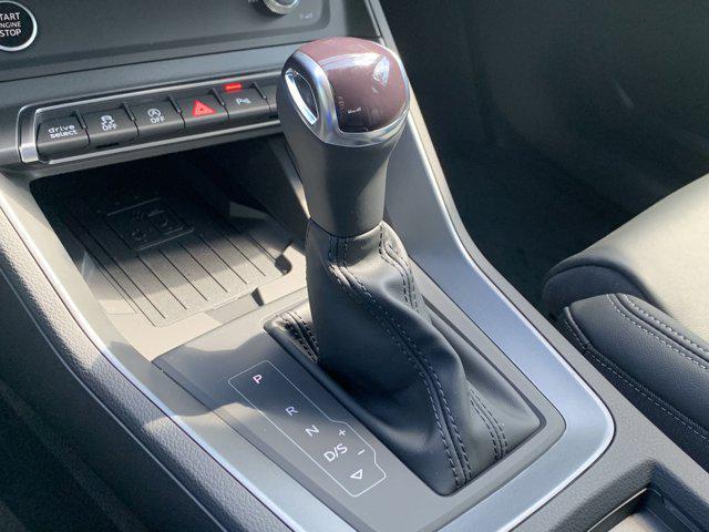 Photo of 2025 Chronos Gray Metallic Audi Q3