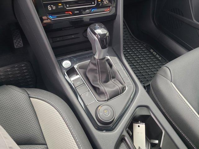 Photo of 2025 Pure White Volkswagen Taos
