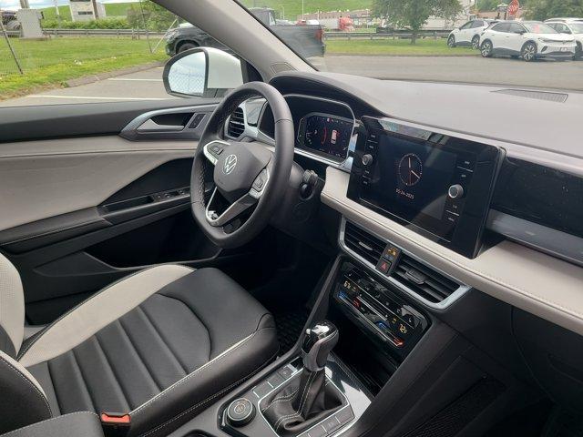 Photo of 2025 Pure White Volkswagen Taos