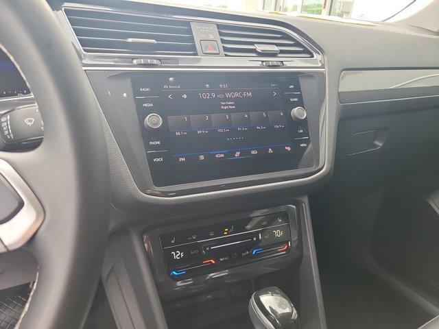 Photo of 2024 Pure White Volkswagen Tiguan
