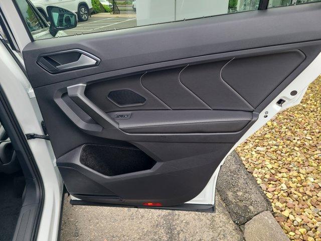 Photo of 2024 Pure White Volkswagen Tiguan