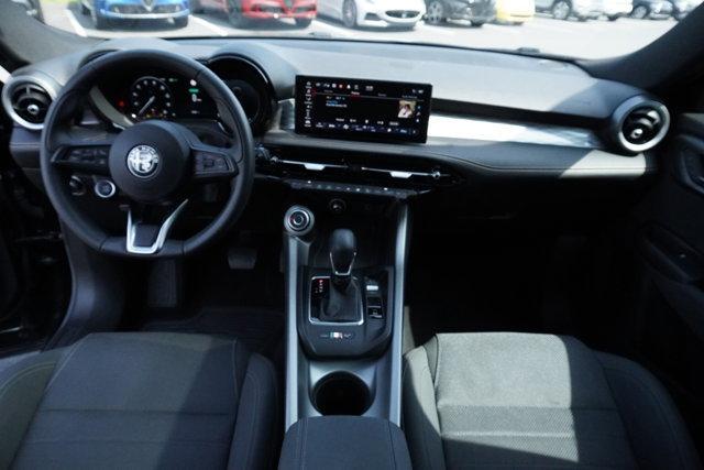 Photo of 2024 Alfa Black Alfa Romeo Tonale