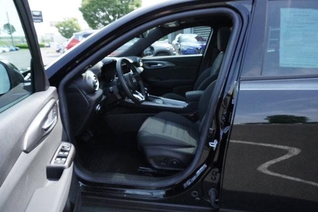 Photo of 2024 Alfa Black Alfa Romeo Tonale