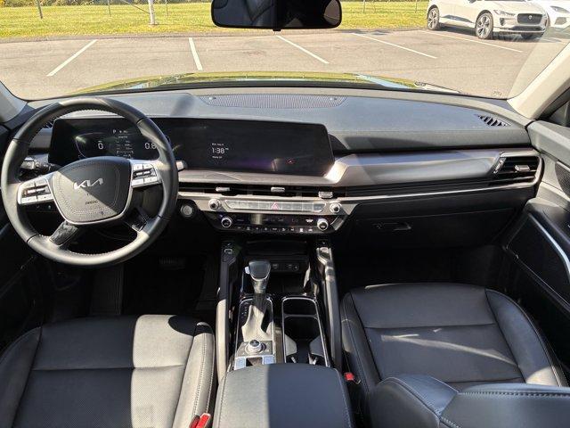 Photo of 2024 Dark Moss Kia Telluride