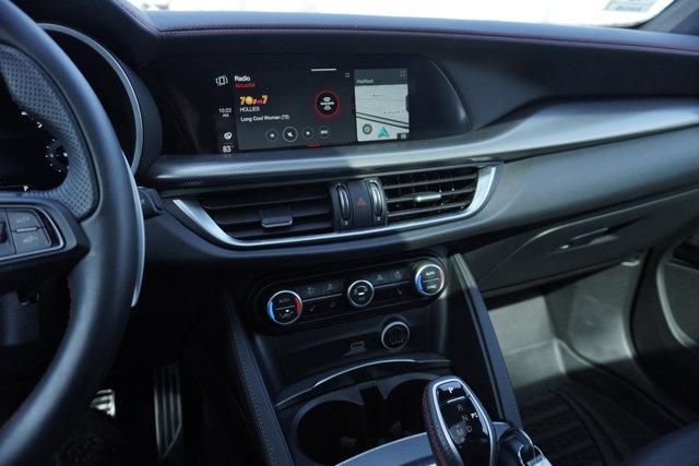 Photo of 2024 Moonlight Gray Alfa Romeo Stelvio