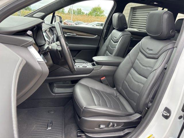 Photo of 2024 Crystal White Tri-Coat Cadillac XT6