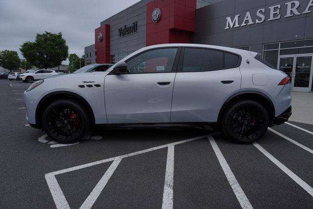 Photo of 2025 Bianco Maserati Grecale
