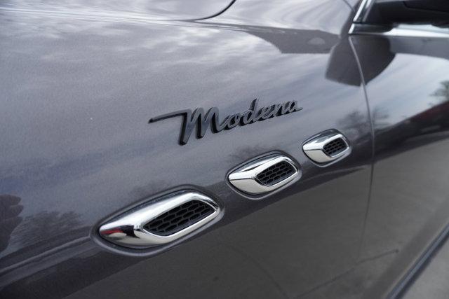 Photo of 2022 Grigio Maratea Metallic Maserati Levante