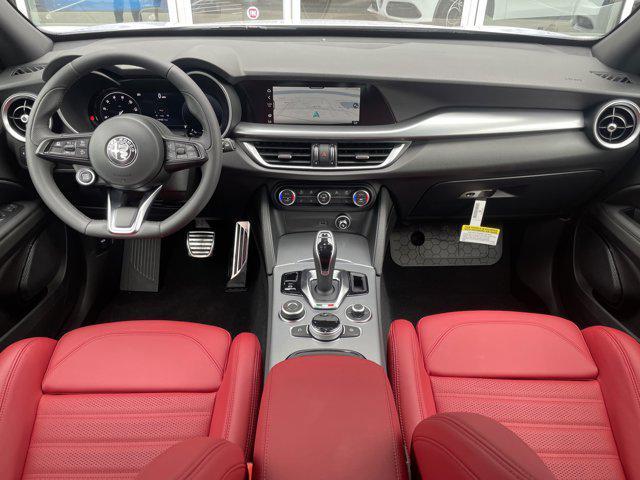 Photo of 2024 Moonlight Gray Metallic Alfa Romeo Stelvio
