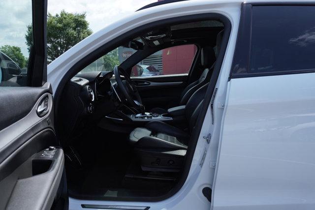 Photo of 2023 Alfa White Alfa Romeo Stelvio