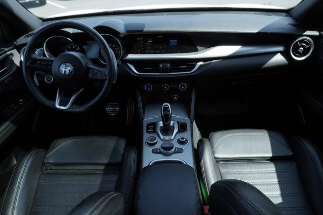 Photo of 2023 Alfa White Alfa Romeo Stelvio