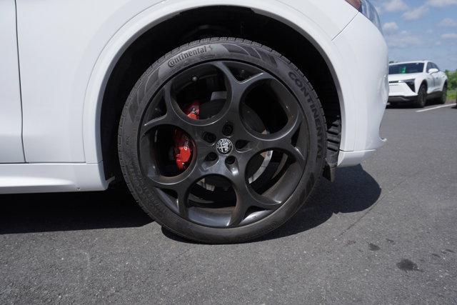 Photo of 2023 Alfa White Alfa Romeo Stelvio