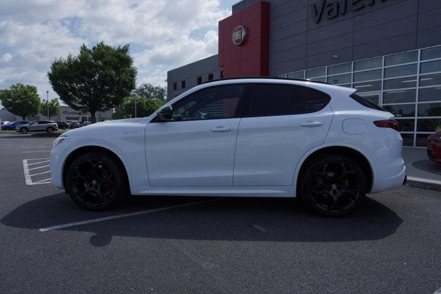 Photo of 2023 Alfa White Alfa Romeo Stelvio