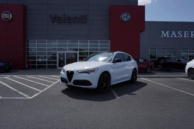 Photo of 2023 Alfa White Alfa Romeo Stelvio