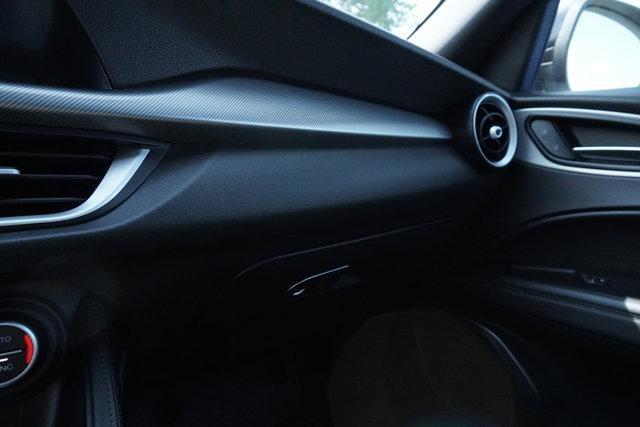 Photo of 2023 Alfa White Alfa Romeo Stelvio