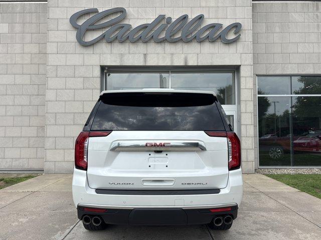 Photo of 2023 White Frost Tri-Coat GMC Yukon
