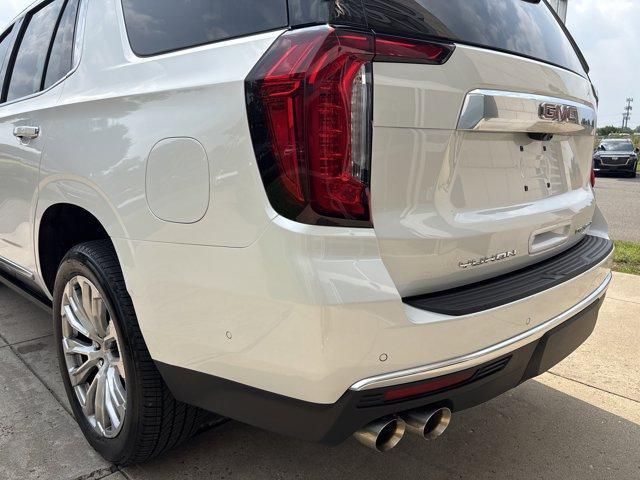 Photo of 2023 White Frost Tri-Coat GMC Yukon