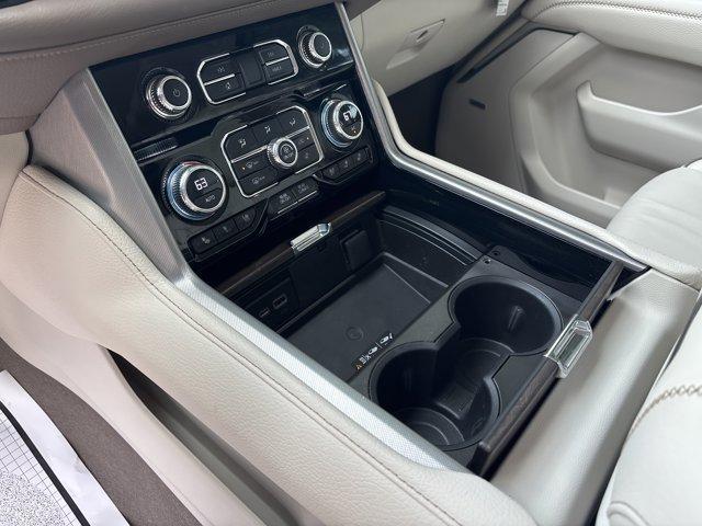 Photo of 2023 White Frost Tri-Coat GMC Yukon