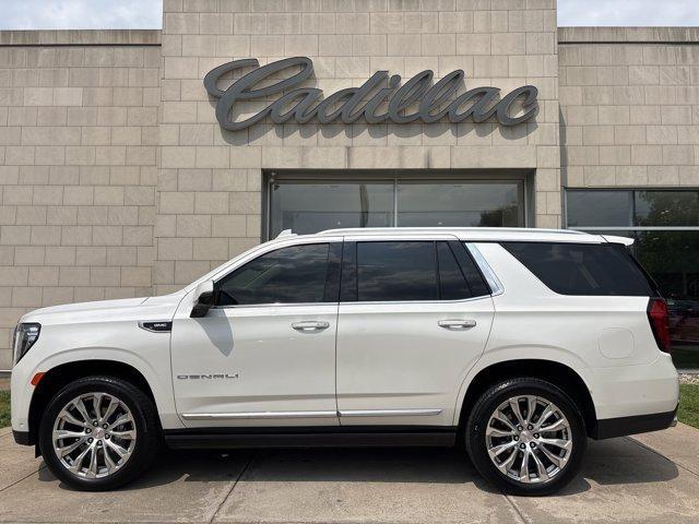 Photo of 2023 White Frost Tri-Coat GMC Yukon