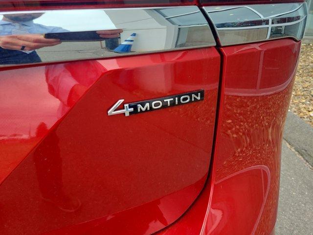 Photo of 2025 Aurora Red Metallic Volkswagen Atlas