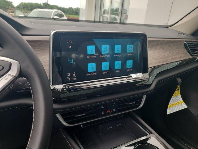 Photo of 2025 Aurora Red Metallic Volkswagen Atlas