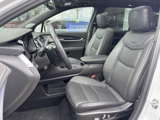 Photo of 2024 Crystal White Tri-Coat Cadillac XT6
