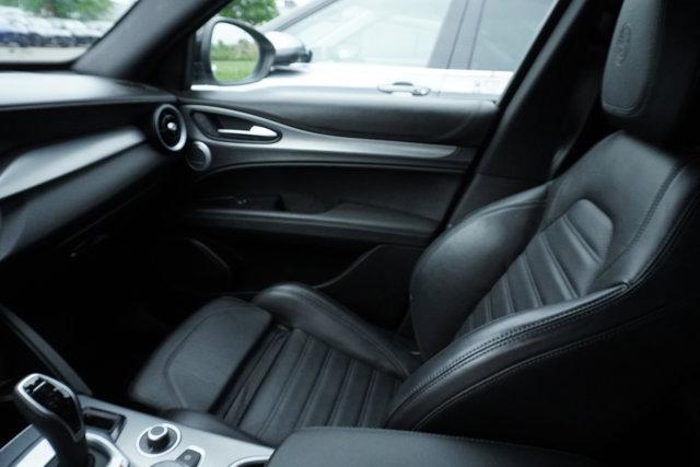 Photo of 2023 Alfa White Alfa Romeo Stelvio