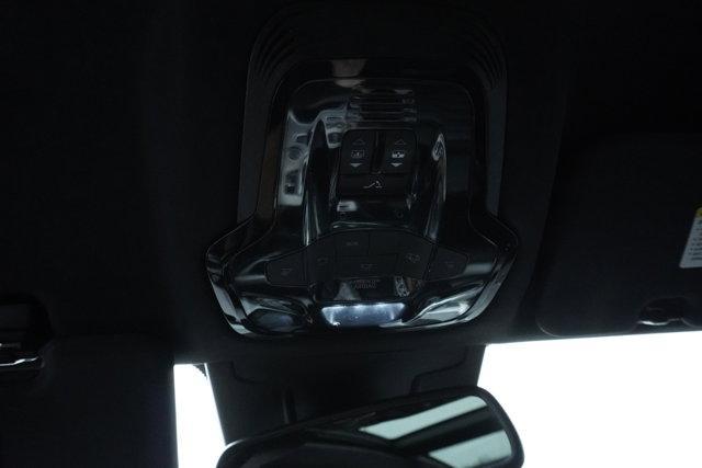 Photo of 2023 Alfa White Alfa Romeo Stelvio