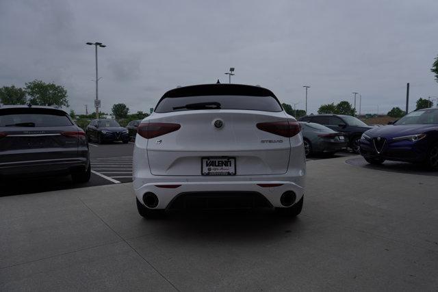 Photo of 2023 Alfa White Alfa Romeo Stelvio