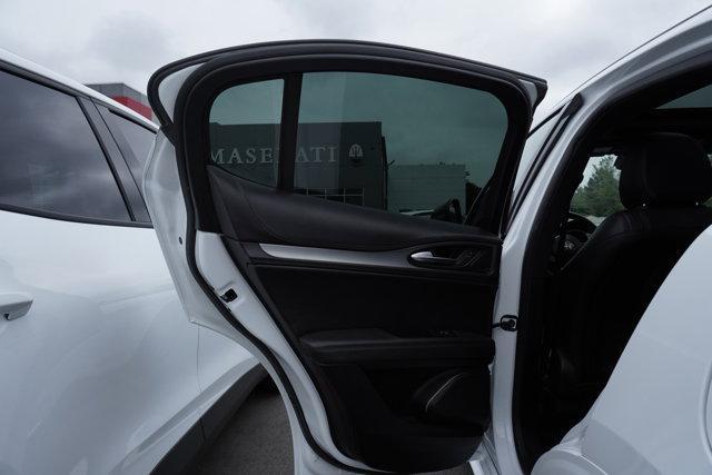 Photo of 2023 Alfa White Alfa Romeo Stelvio