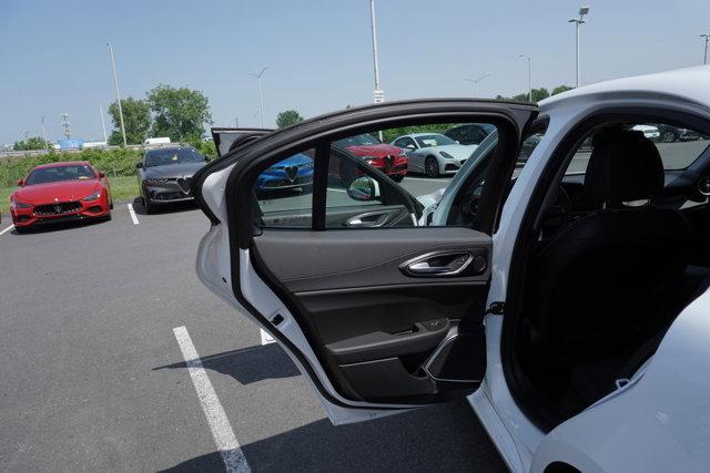Photo of 2021 Alfa White Alfa Romeo Giulia