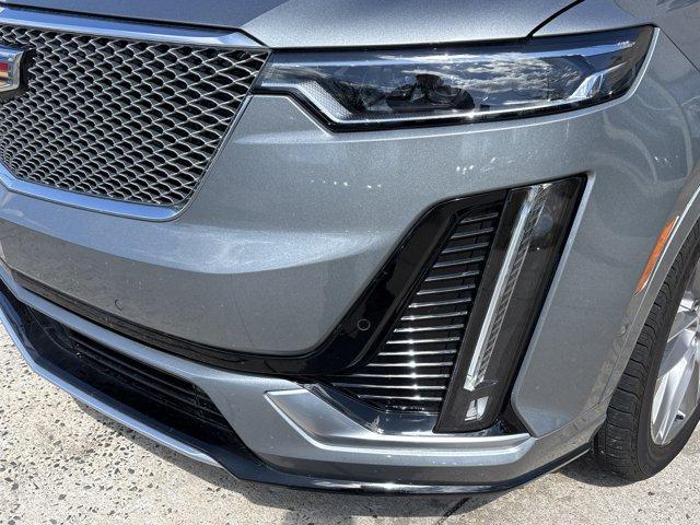 Photo of 2024 Silver Metallic Cadillac XT6