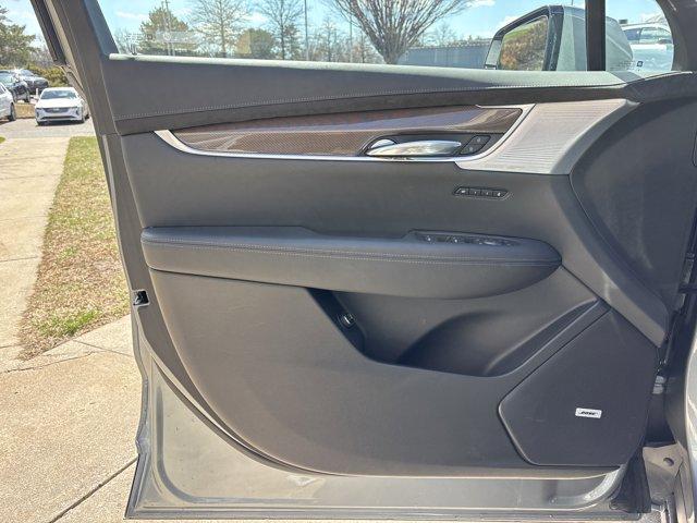 Photo of 2024 Silver Metallic Cadillac XT6