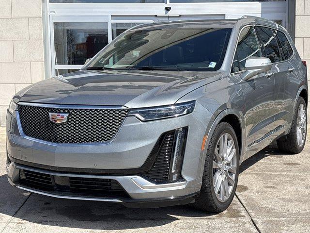 Photo of 2024 Silver Metallic Cadillac XT6