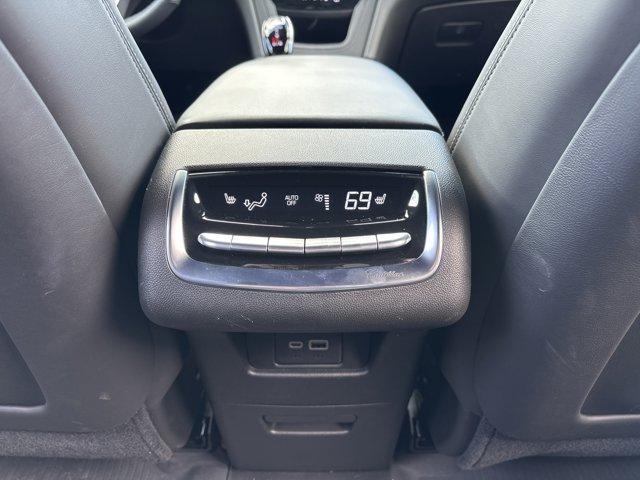Photo of 2024 Silver Metallic Cadillac XT6