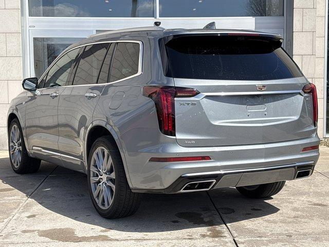 Photo of 2024 Silver Metallic Cadillac XT6