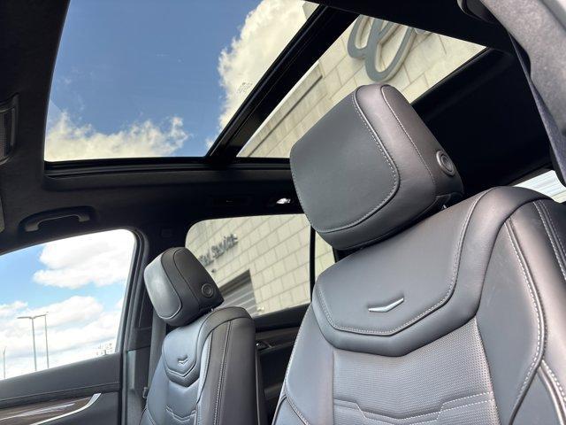 Photo of 2024 Silver Metallic Cadillac XT6