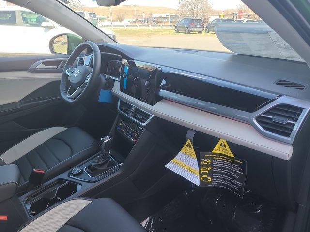 Photo of 2025 Bright Moss Green Volkswagen Taos