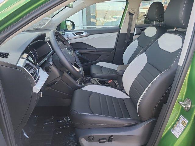 Photo of 2025 Bright Moss Green Volkswagen Taos