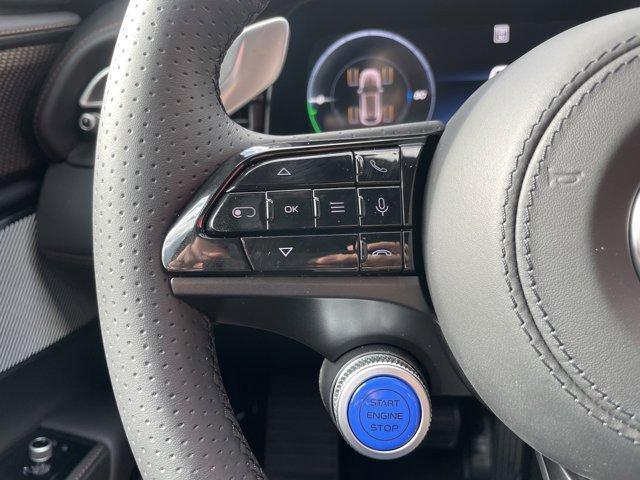Photo of 2025 Nero Maserati Grecale Folgore