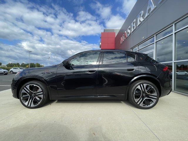 Photo of 2025 Nero Maserati Grecale Folgore